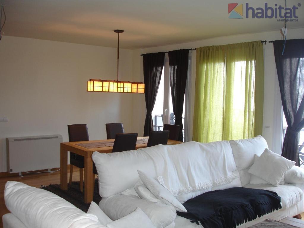 Apartamentos Habitat Zona Media Monachil Eksteriør bilde